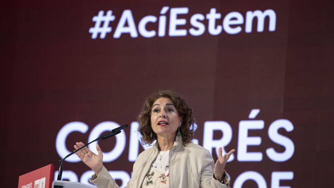 La vicepresidenta María Jesús Montero.